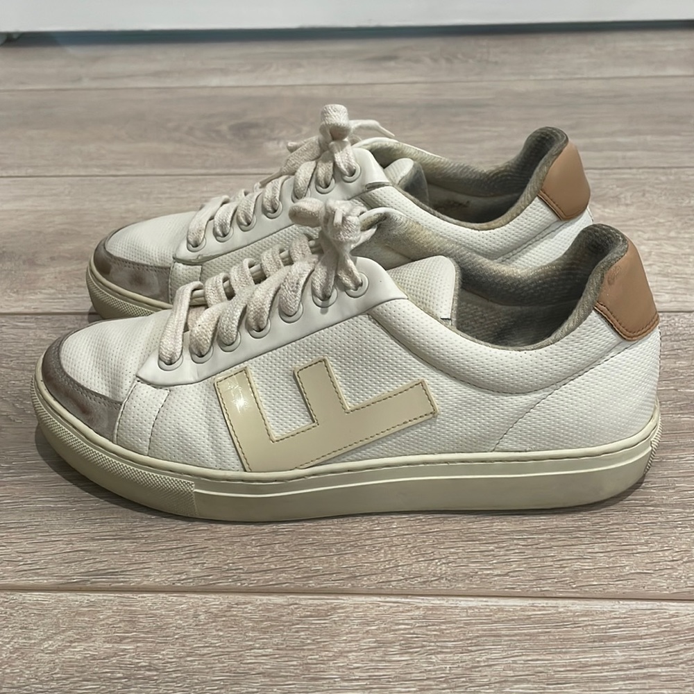 Flamingo sneakers